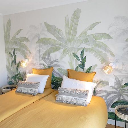 Les Agapanthes Bed & Breakfast Camphin-en-Pevele Eksteriør bilde