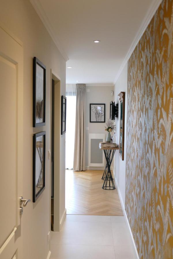 Les Agapanthes Bed & Breakfast Camphin-en-Pevele Eksteriør bilde